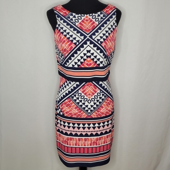 Vince Camuto Multicolor Geometric Print Sleeveless Tiered Shift Dress - Size 4 - Picture 2 of 10